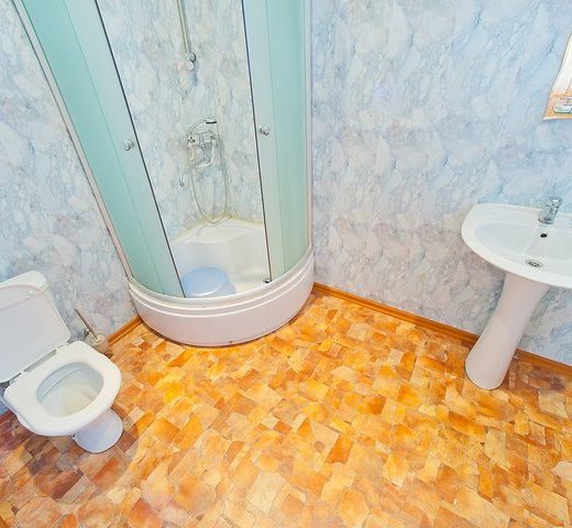 Сосновая роща / Номера / Коттедж 2-местный 2-комнатный Повышенной комфортности